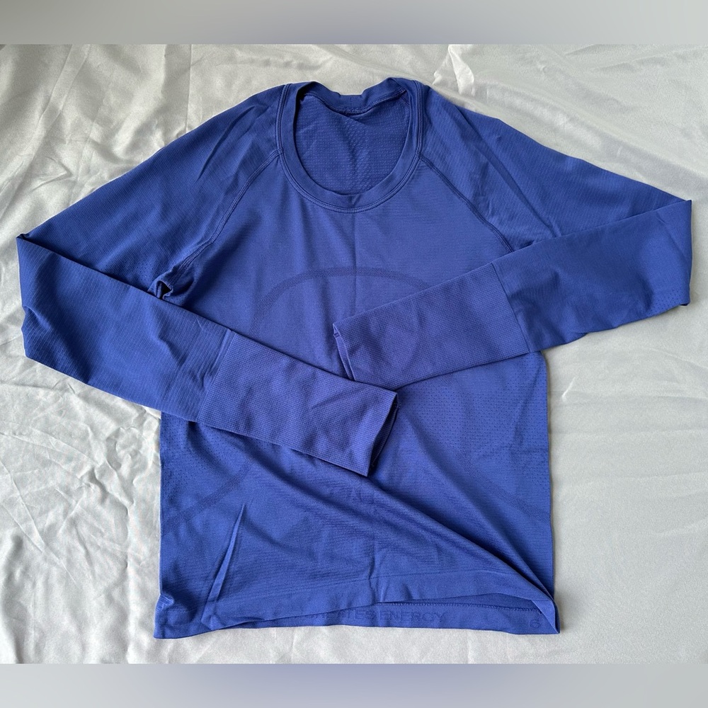 Lululemon Swiftly Tech Long Sleeve Race Length